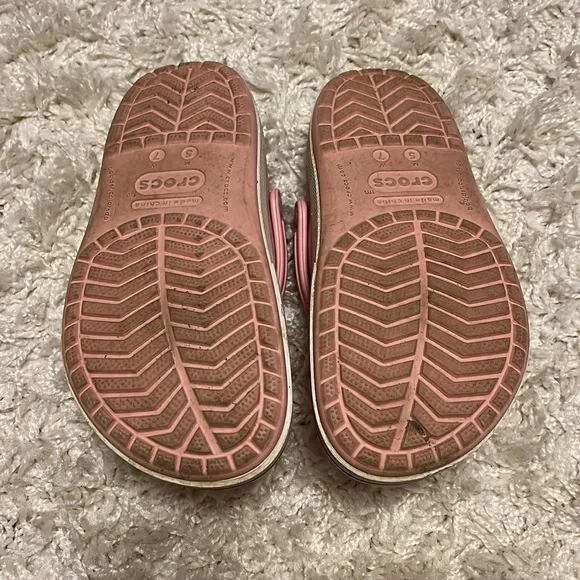 Light Pink CROCS. - Picture 5 of 8